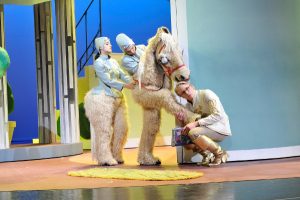 Cinderella · Stadttheater Klagenfurt, 2008 · Nora Schleicher, Alexander Moitzi und Andreas Wanasek · Photo by Helge Bauer