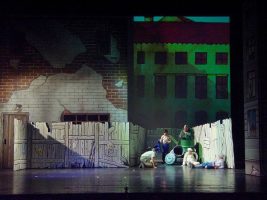 Emil und die Detektive · Stadttheater Klagenfurt, 2005 · Photo by Sam Madwar