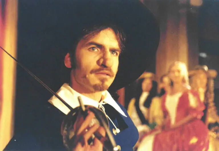 Cyrano · Konzerthaus Klagenfurt, 2001 · im HIntergrund: Andreas Sauerzapf, Lisi Prinz, Lilly Kugler und Daniel Große Boymann