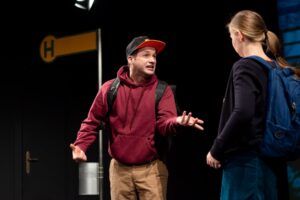 Mein Jahr in Trallalabad · Kammerlichtspiele Klagenfurt, 2018 · Michael Kristof-Kranzelbinder und Sarah Rebecca Kühl · Photo by Stefan Reichmann