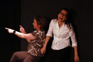 Der Gott des Gemetzels · ArteFaktum, 2024 · Ortrun Obermann-Slupetzky und Katharina Hauer · Photo by ArteFaktum