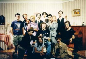 Die Marx Brothers - Ruhe am Set! · Konzerthaus Klagenfurt, 2000 · mit Sam Tschernitz, Mika Maria, Iris Lang, Robert Kolar, Ina Slabe, Kerstin Ibald, Andreas Sauerzapf, Iris Lang, Sam Madwar, Markus Schöttl und Daniel Große Boymann