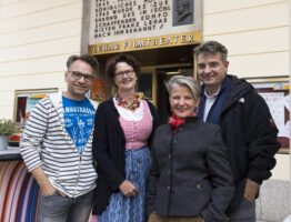 O Donna Clara! · Lehartheater Bad Ischl, 2020 · mit Marie-Theres Arnbom, Cornelia Horak und Christoph Wagner-Trenkwitz